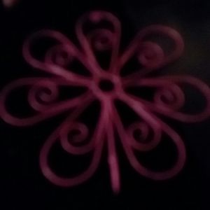 Iam selling a pink hanger, hair accessories tote b